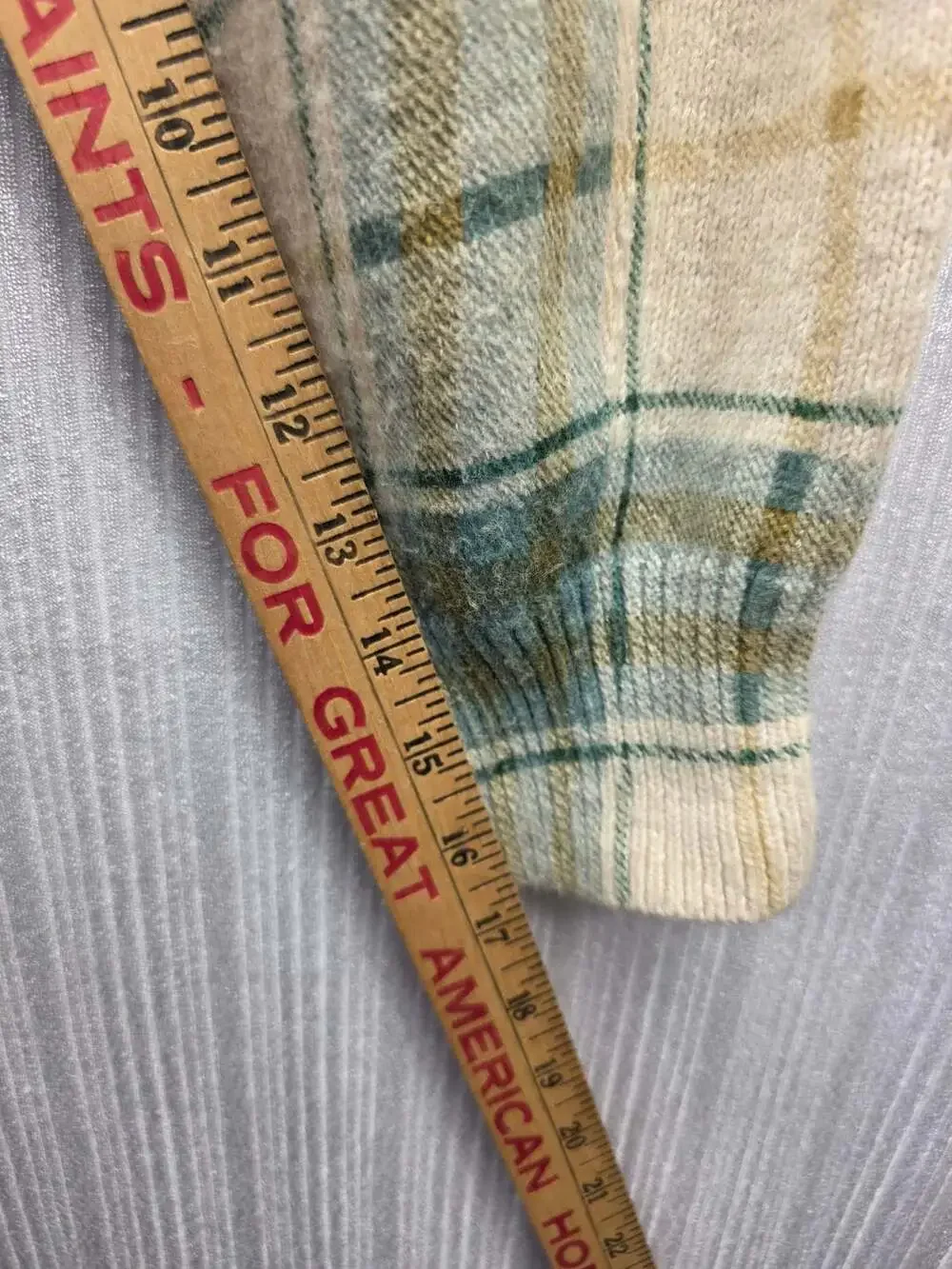 LOFT Plaid Cardigan Size XLP Blue Green Cream V-Neck Button Front
